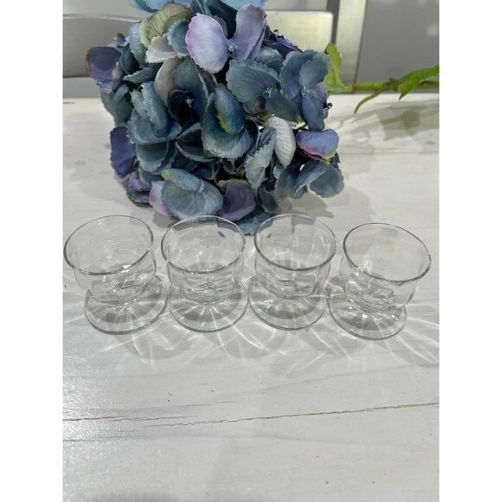 Vintage Glass Salt Cellar bundle of 4 set- Open Salts‎